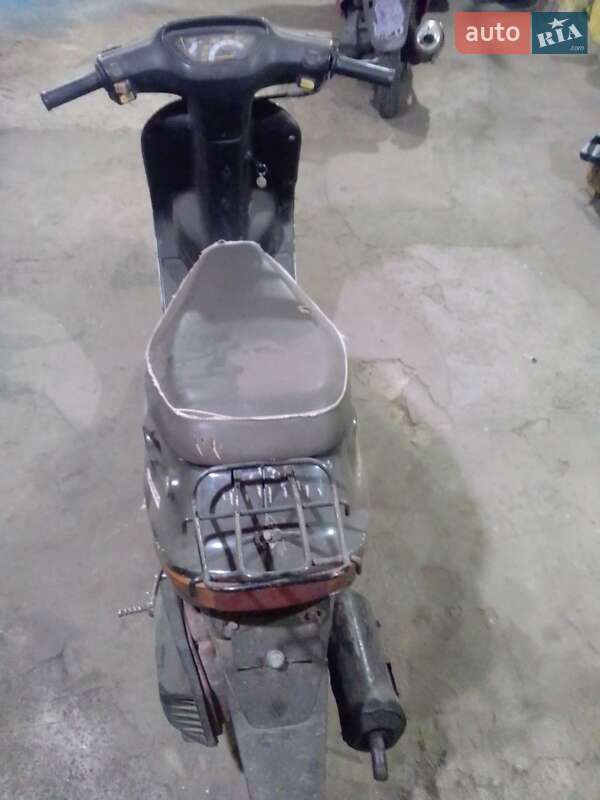 Мопеди Honda Dio AF-18 1992 в Благовіщенську