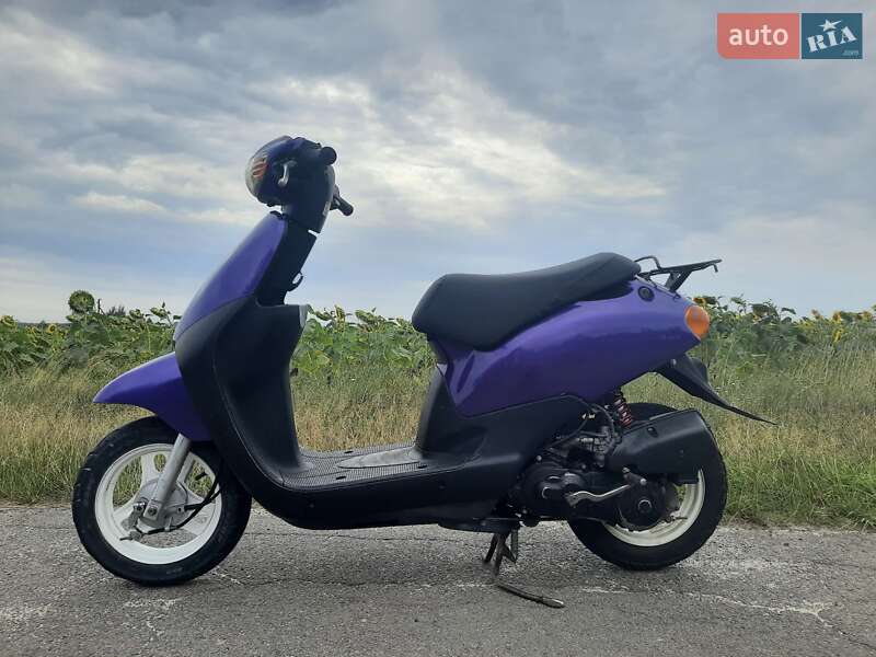Вантажні моторолери, мотоцикли, скутери, мопеди Honda Dio AF-27 1996 в Рівному