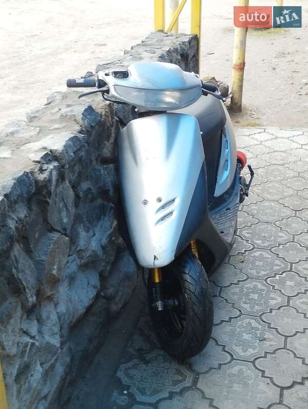 Мопеды Honda Dio AF-28 1996 в Новомосковске