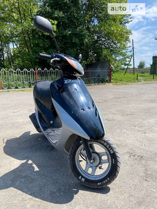 Макси-скутер Honda Dio AF-34 2004 в Бучаче