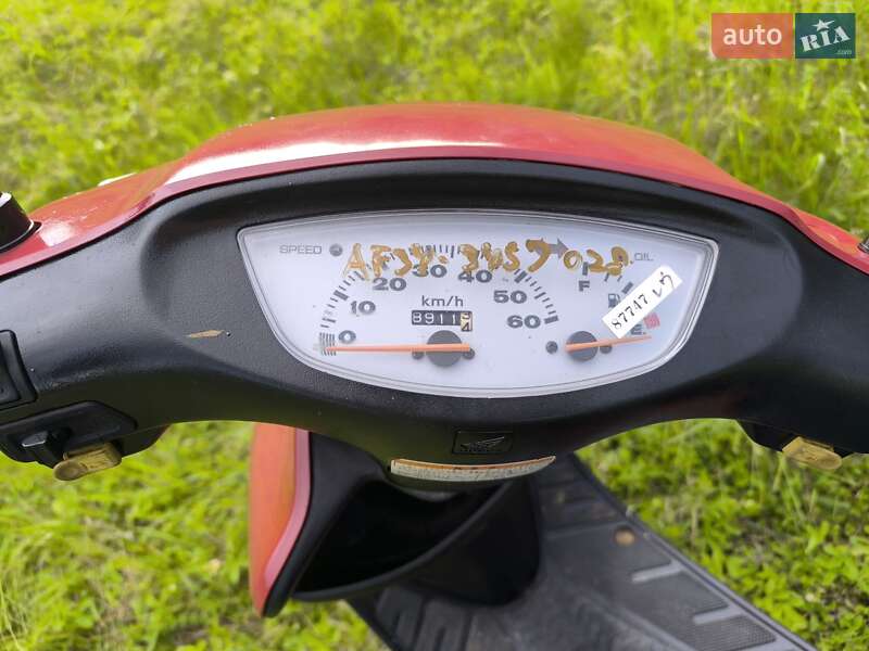 Скутер Honda Dio AF-34 2004 в Кельменцях