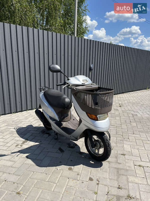 Мопеды Honda Dio AF-34 2004 в Шептицькому