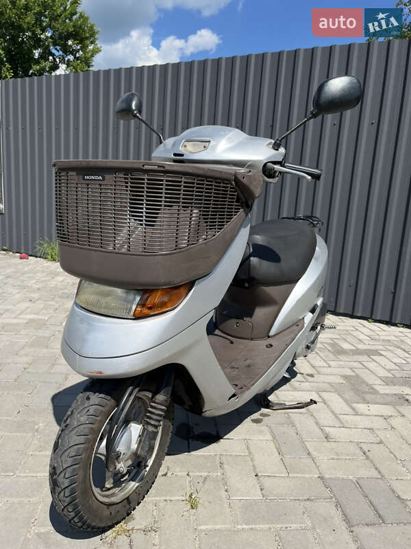 Мопеды Honda Dio AF-34 2004 в Шептицькому
