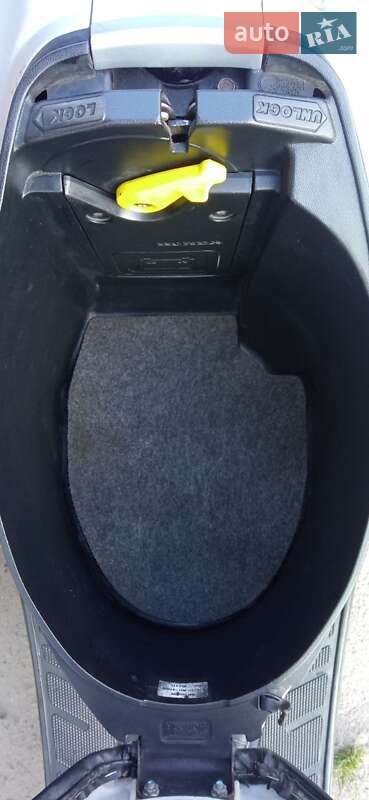 Скутер Honda Dio AF-35 1999 в Пулинах фото 5 Скутер Honda Dio AF-35 1999 в Пулинах