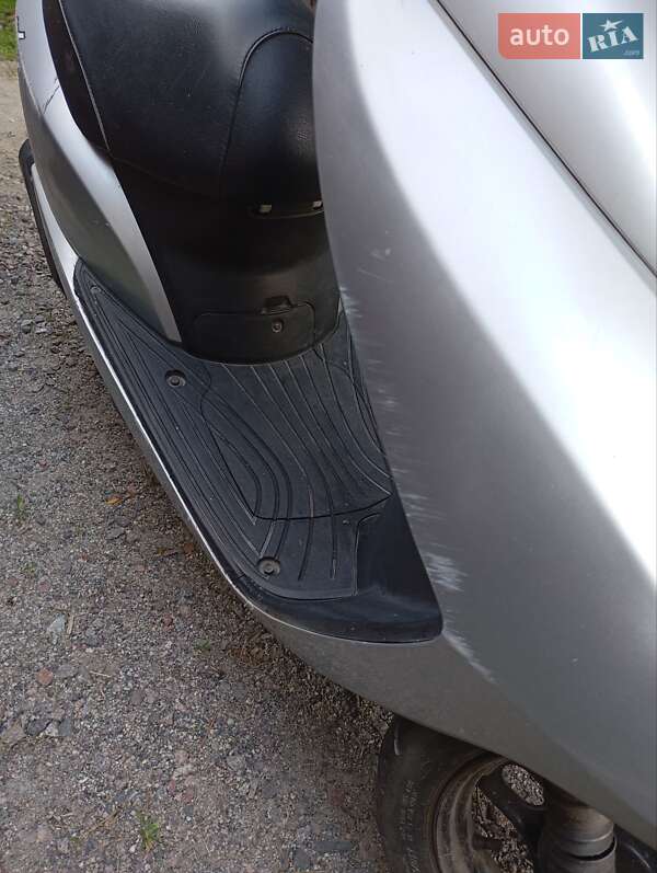 Грузовые мотороллеры, мотоциклы, скутеры, мопеды Honda Dio AF-35 2004 в Бобровице