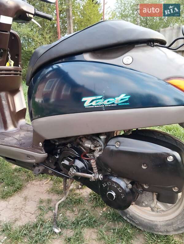 Мопеди Honda Dio AF-56 2004 в Коломиї