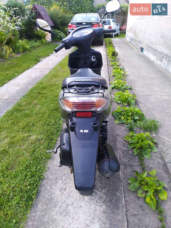 Скутер Honda Dio AF-56 2004 в Судовой Вишне