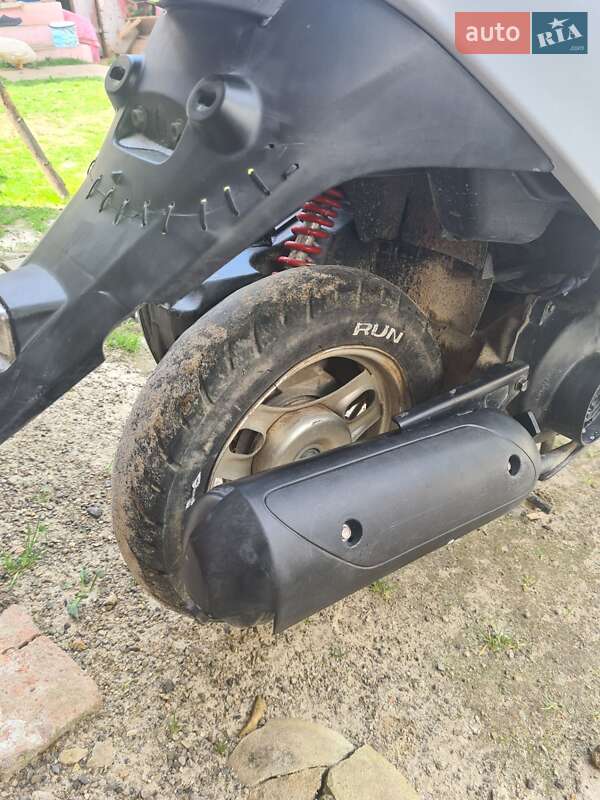 Мопеды Honda Dio AF-62 2006 в Калуше