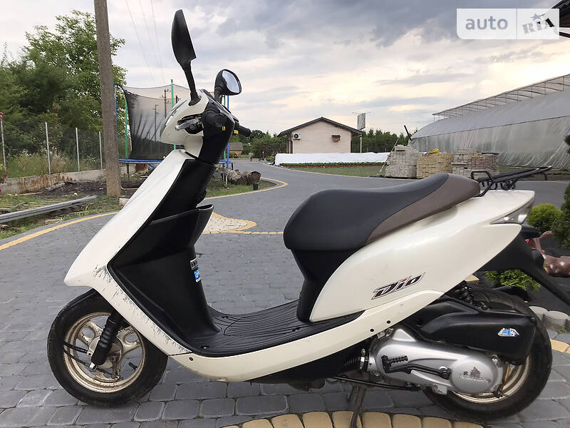 Honda Dio AF62/68 2011 - history of car sales on auto.ria.com