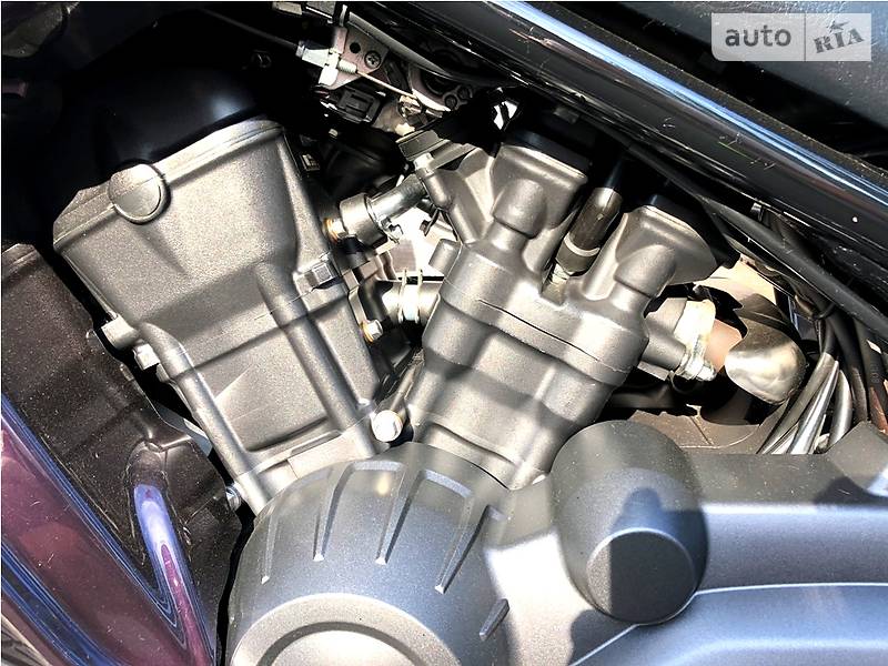 Мотоцикл Туризм Honda DN-01 2008 в Ровно фото 11 Мотоцикл Туризм Honda DN-01 2008 в Ровно