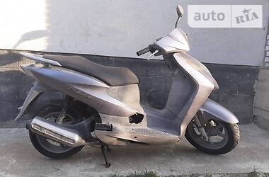 Макси-скутер Honda Dylan 125 2004 в Долине