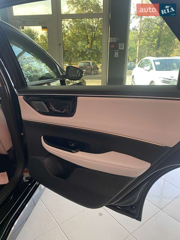 Внедорожник / Кроссовер Honda e:NP2 2024 в Харькове