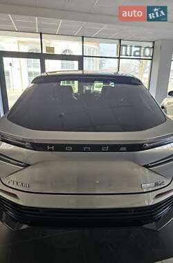 Внедорожник / Кроссовер Honda e:NP2 2024 в 