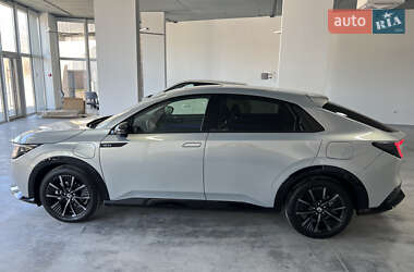 Внедорожник / Кроссовер Honda e:NP2 2024 в 