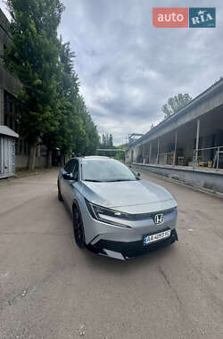 Седан Honda e:NP2 2024 в 