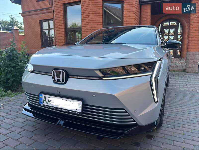Внедорожник / Кроссовер Honda e:NP2 2024 в Киеве