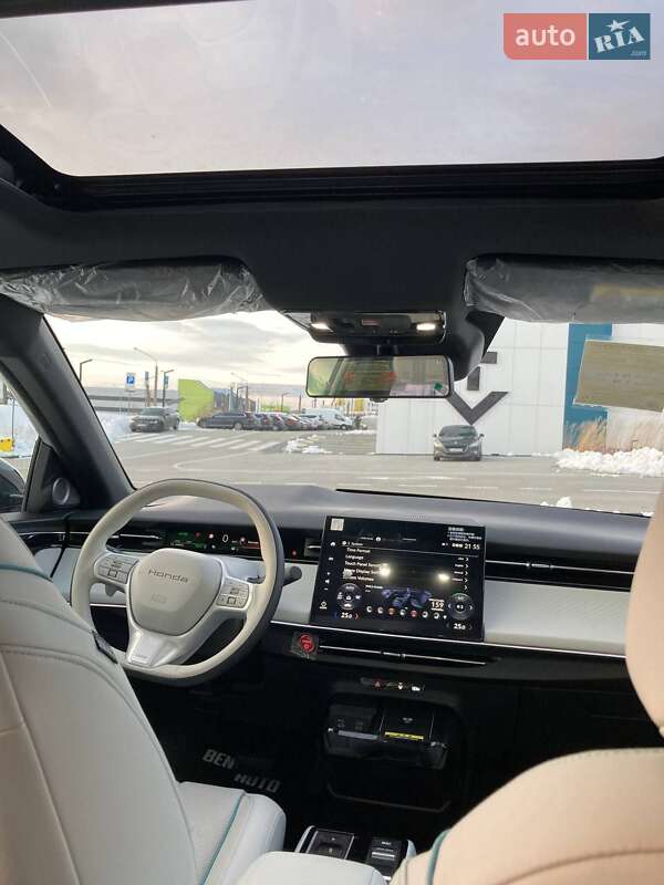 Внедорожник / Кроссовер Honda e:NP2 2024 в Львове