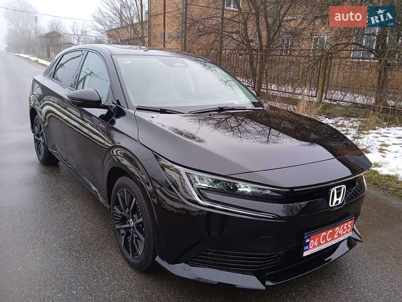 Внедорожник / Кроссовер Honda e:NP2 2025 в Черновцах