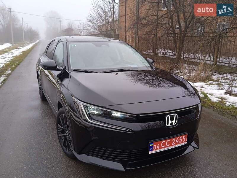 Внедорожник / Кроссовер Honda e:NP2 2025 в Черновцах