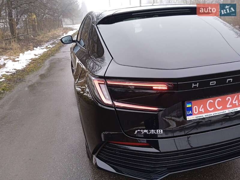 Внедорожник / Кроссовер Honda e:NP2 2025 в Черновцах