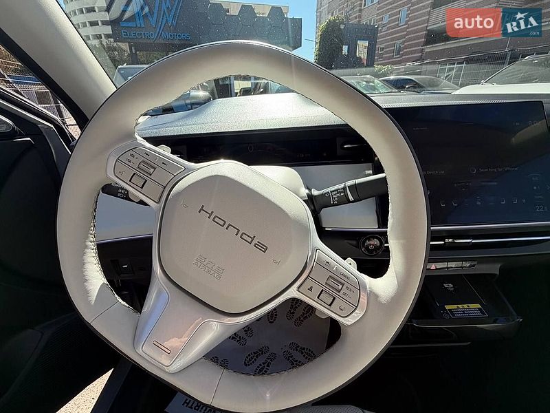 Внедорожник / Кроссовер Honda e:NP2 2024 в Киеве