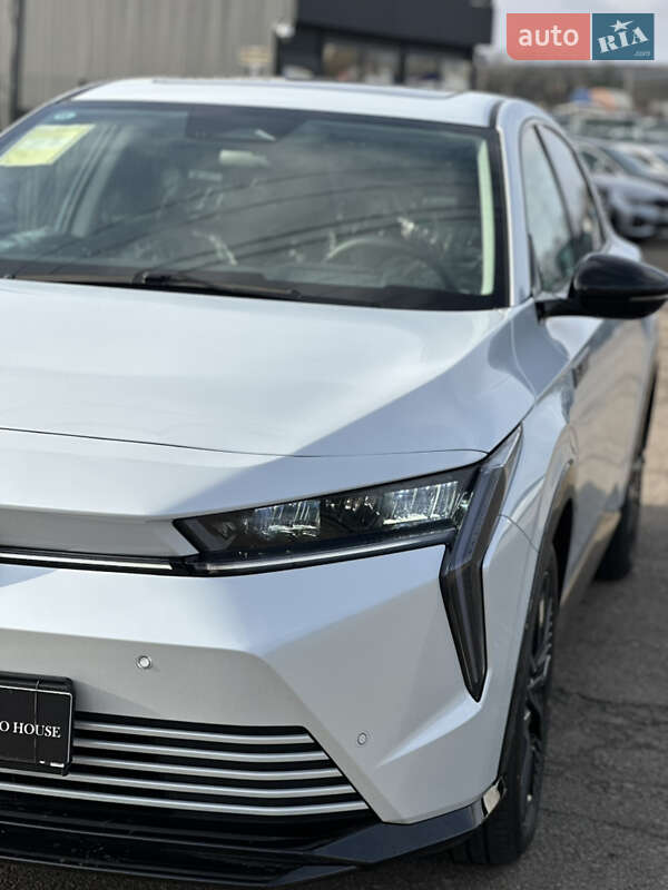 Внедорожник / Кроссовер Honda e:NS2 2025 в Киеве