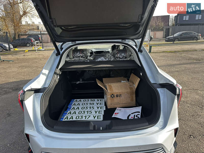 Внедорожник / Кроссовер Honda e:NS2 2025 в Киеве