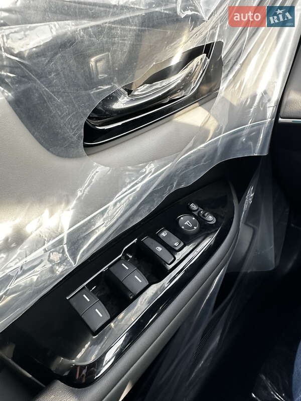 Внедорожник / Кроссовер Honda e:NS2 2025 в Киеве