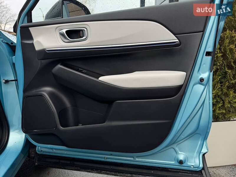 Внедорожник / Кроссовер Honda e:Ny1 2023 в Ровно