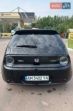 Хэтчбек Honda e 2020 в 