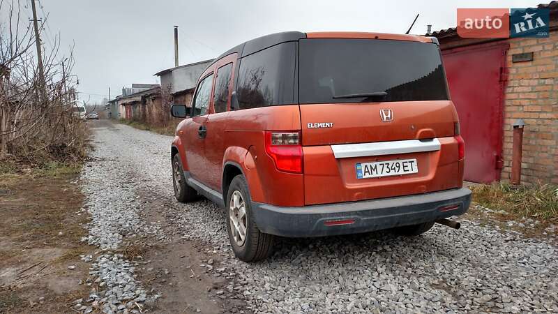 Внедорожник / Кроссовер Honda Element 2010 в Бердичеве