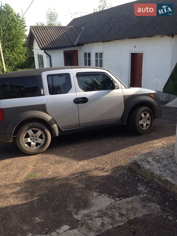 Honda Element 2004