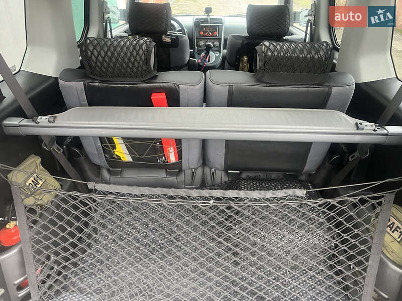 Внедорожник / Кроссовер Honda Element 2003 в Хмельницком