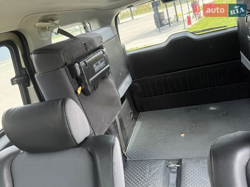 Позашляховик / Кросовер Honda Element 2003 в Чернігові