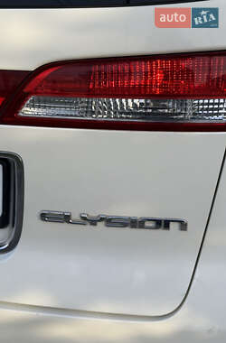 Минивэн Honda Elysion 2011 в 