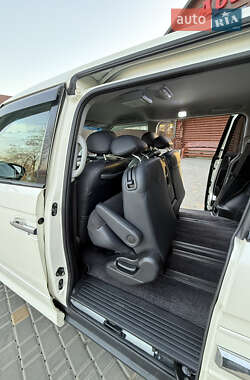 Минивэн Honda Elysion 2011 в 