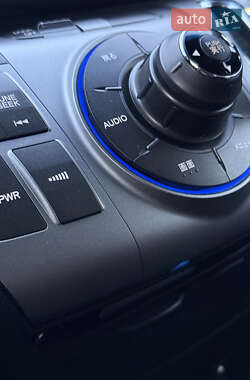 Минивэн Honda Elysion 2011 в 