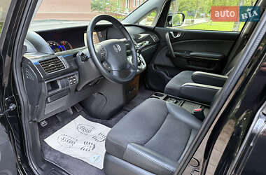 Минивэн Honda Elysion 2012 в 