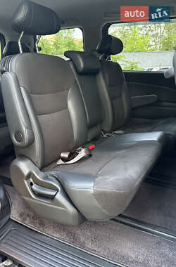 Минивэн Honda Elysion 2012 в 
