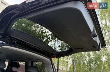 Минивэн Honda Elysion 2012 в 