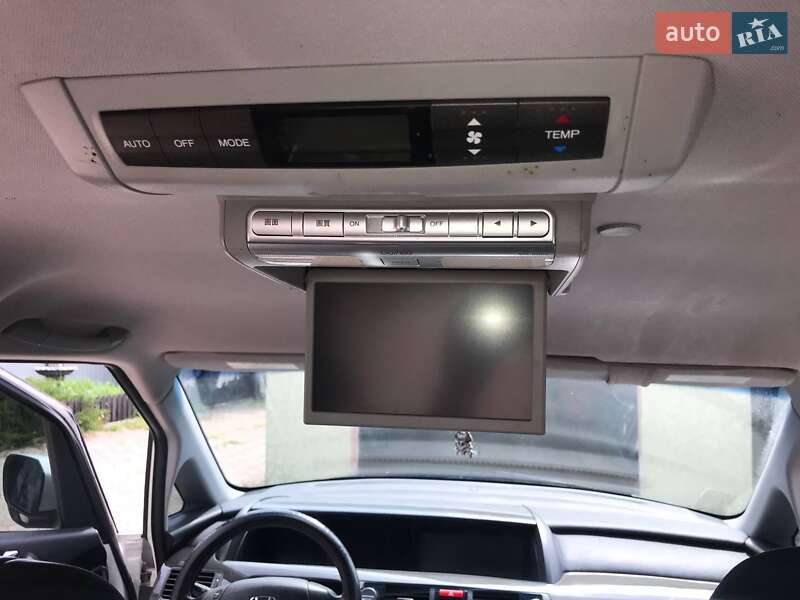 Минивэн Honda Elysion 2012 в Великодолинском