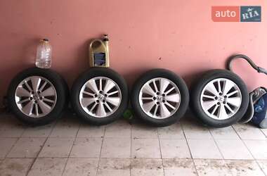 Минивэн Honda Elysion 2012 в 