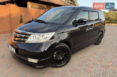 Минивэн Honda Elysion 2012 в 
