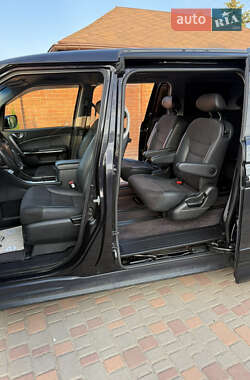 Минивэн Honda Elysion 2012 в 