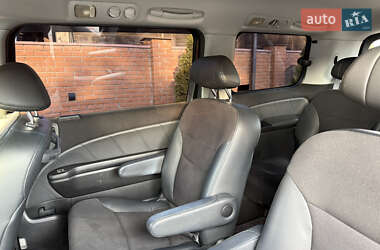 Минивэн Honda Elysion 2012 в 