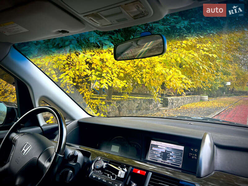 Минивэн Honda Elysion 2012 в Николаеве