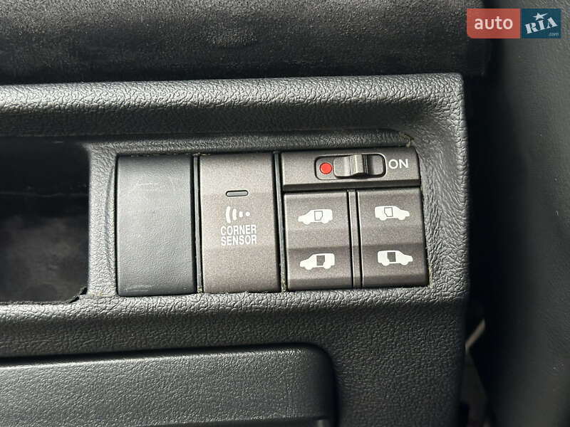 Минивэн Honda Elysion 2011 в Харькове