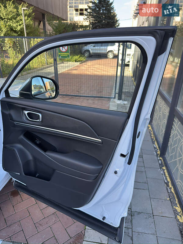 Внедорожник / Кроссовер Honda eNP1 2023 в Ивано-Франковске