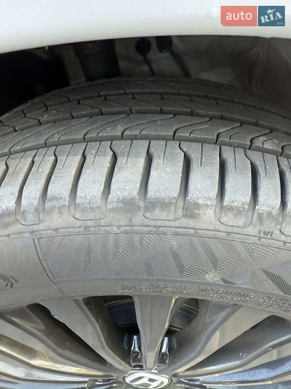 Внедорожник / Кроссовер Honda eNP1 2023 в Ивано-Франковске