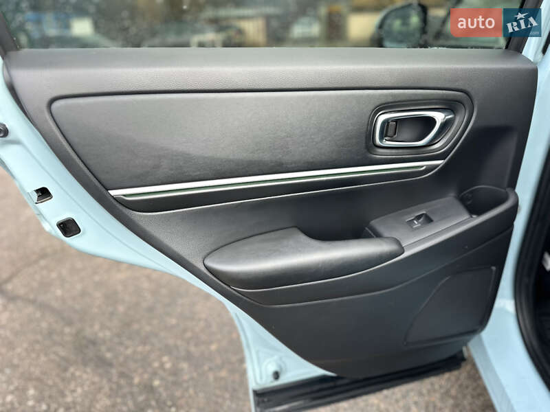 Внедорожник / Кроссовер Honda eNP1 2023 в Киеве